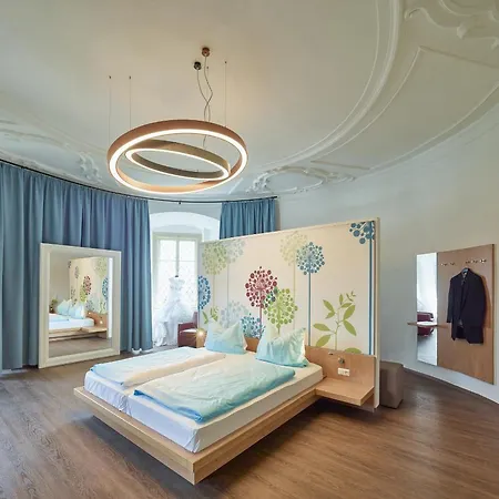 Hotel Schloss Weinberg Kefermarkt