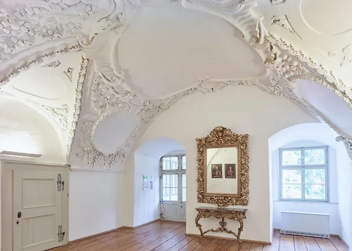 Schloss Weinberg Kefermarkt