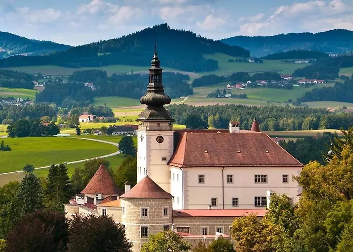 Schloss Weinberg Kefermarkt