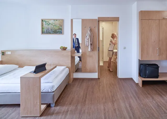 호텔 Schloss Weinberg *