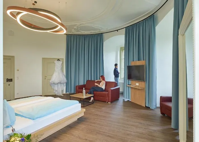 호텔 Schloss Weinberg